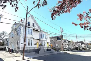 46 Chelmsford St, Lawrence, MA 01841 - Photo 4