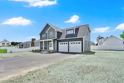 57 America St, Chicopee, MA 01013 - Photo 2