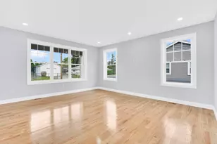 57 America St, Chicopee, MA 01013 - Photo 8
