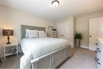 41 Westview Ave, Millbury, MA 01527 - Photo 24