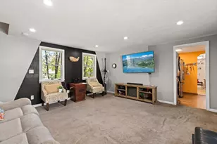 69 Highland Ave, Mansfield, MA 02048 - Photo 4
