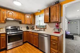 69 Highland Ave, Mansfield, MA 02048 - Photo 8
