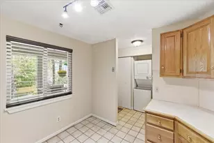 24 Magnolia St, Attleboro, MA 02703 - Photo 10