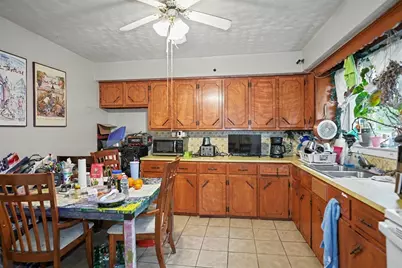 31 East Walnut Street, Taunton, MA 02780 - Photo 4
