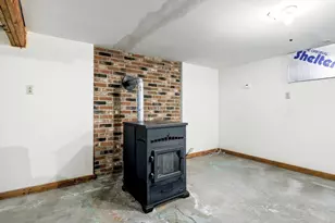 265 State St, Belchertown, MA 01007 - Photo 26