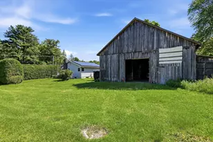 265 State St, Belchertown, MA 01007 - Photo 8