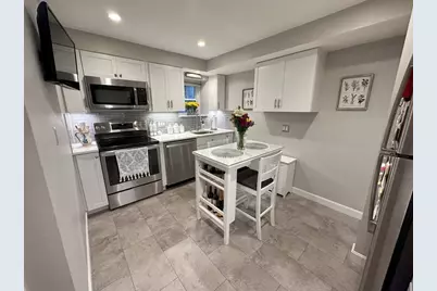 26 John #B, Brookline, MA 02446 - Photo 4
