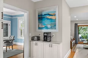 186 Temple St, Boston, MA 02132 - Photo 14