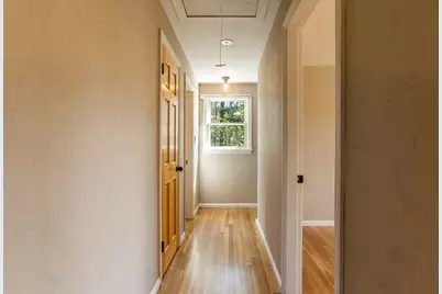 196 Center St, Groveland, MA 01834 - Photo 18
