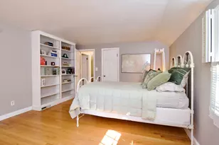 129 Chalmers St, Springfield, MA 01118 - Photo 26