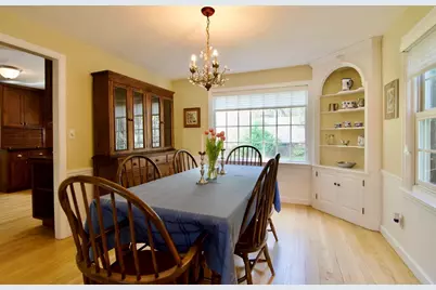 129 Chalmers St, Springfield, MA 01118 - Photo 14