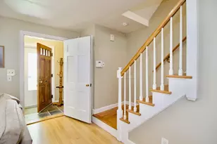 129 Chalmers St, Springfield, MA 01118 - Photo 10