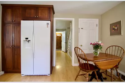 129 Chalmers St, Springfield, MA 01118 - Photo 20