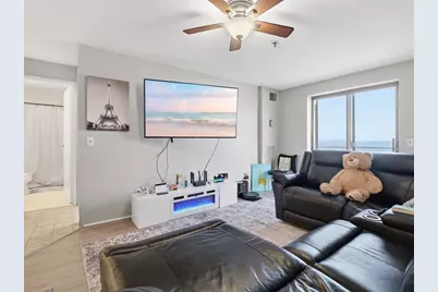 510 Revere Beach Blvd #1004, Revere, MA 02151 - Photo 4