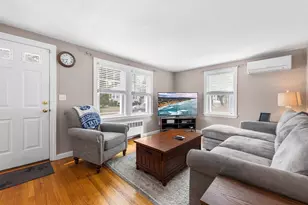 39 Badger Rd, Boston, MA 02136 - Photo 4