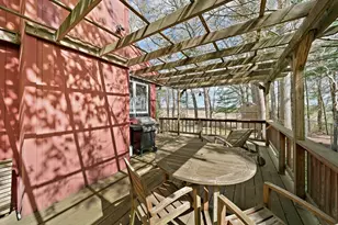 18 Somerville St, Marshfield, MA 02050 - Photo 34