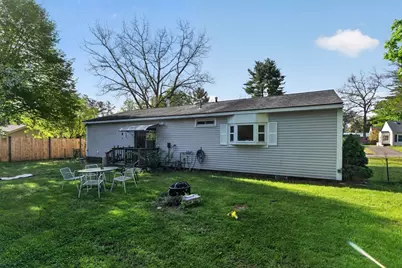 13 Drewsen Dr, Northampton, MA 01062 - Photo 6