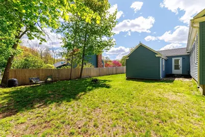 376 Pleasant St, Paxton, MA 01612 - Photo 32