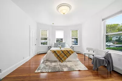 166 Chestnut St #1, Brookline, MA 02445 - Photo 6