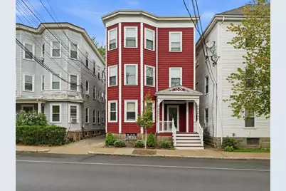 166 Chestnut St #1, Brookline, MA 02445 - Photo 1