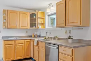 125 Lake Ellis Rd, Athol, MA 01331 - Photo 12