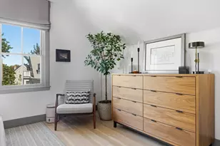 27 Saxton St, Boston, MA 02125 - Photo 18