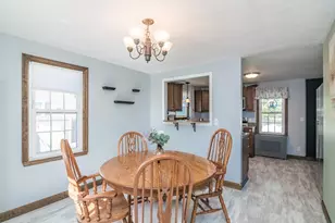 77 Lindbergh Blvd, Westfield, MA 01085 - Photo 10
