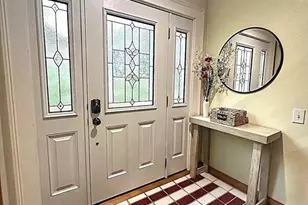251 Cox St, Hudson, MA 01749 - Photo 2