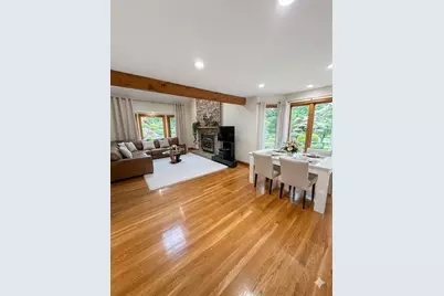 251 Cox St, Hudson, MA 01749 - Photo 6