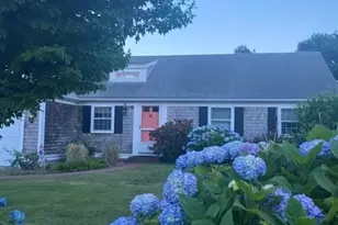 27 Porter Ln, Dennis, MA 02670 - Photo 2