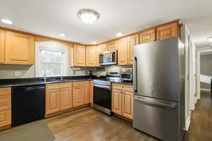 219 Prospect St, Ashland, MA 01721 - Photo 6