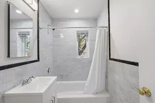 19 Alton Ct, Brookline, MA 02446 - Photo 16