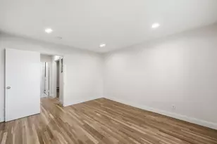 19 Alton Ct, Brookline, MA 02446 - Photo 14