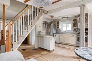 792 Mill St, Marion, MA 02738 - Photo 1