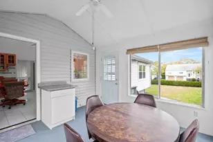 7 Nells Pond Rd, Lynn, MA 01904 - Photo 14