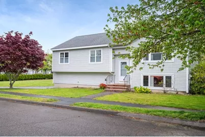 7 Nells Pond Rd, Lynn, MA 01904 - Photo 2