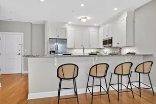 2 Inwood Dr, Woburn, MA 01801 - Photo 6