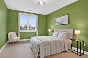 2 Inwood Dr, Woburn, MA 01801 - Photo 16