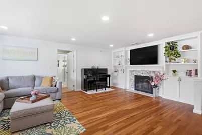 9 Brady Rd Ext, Westborough, MA 01581 - Photo 8