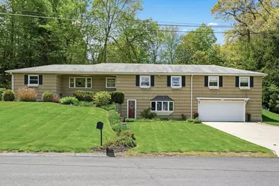 9 Brady Rd Ext, Westborough, MA 01581 - Photo 1