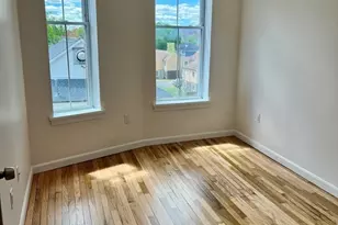 257 Pleasant St, Worcester, MA 01609 - Photo 8