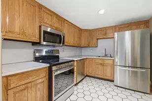 3 Spruce St, Stoneham, MA 02180 - Photo 16
