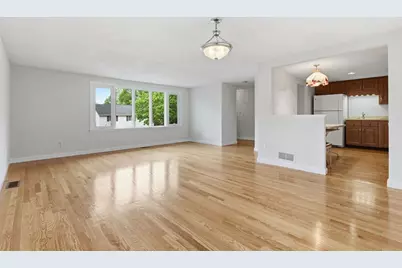 3 Spruce St, Stoneham, MA 02180 - Photo 6