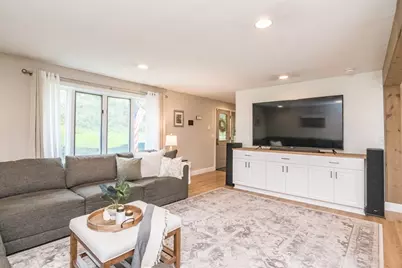 217 Pleasant St, East Longmeadow, MA 01028 - Photo 8