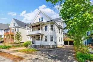 152 Spruce St, Watertown, MA 02472 - Photo 2