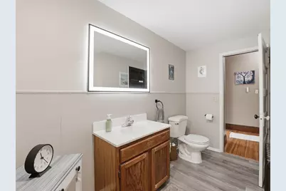 21 Elmwood Avenue, West Springfield, MA 01089 - Photo 20