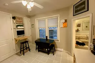 51 Anderson St, Boston, MA 02114 - Photo 8