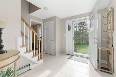 25 Towpath Dr, Wilmington, MA 01887 - Photo 4
