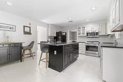 25 Towpath Dr, Wilmington, MA 01887 - Photo 10