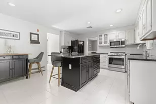 25 Towpath Dr, Wilmington, MA 01887 - Photo 10